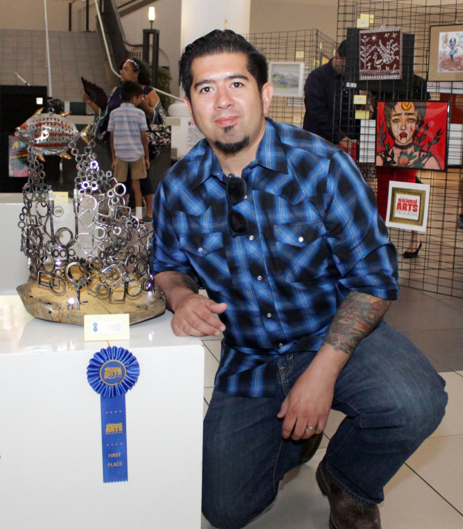 8th Annual Exhibit Rotating Shapes